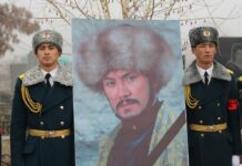 Сахна жана кинонун өчпөс жылдызы. Маркум актёр Азиз Мурадиллаевге жазылган некролог