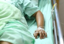 Массовое заболевание кыргызстанцев менингитом на складе «Ozon» не подтвердилось, – посольство