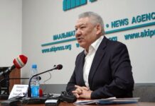 Бекназаров менен Акматов ачкачылык кармоону токтотту