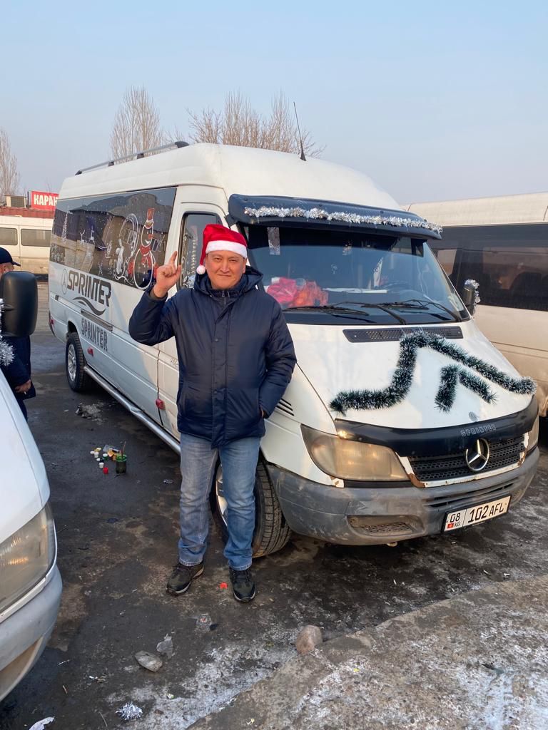 WhatsApp Image 2022 12 27 at 16.20.48 1 В Бишкеке провели новогодний "апгрейд" общественного транспорта - фото