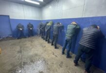 Камчы Көлбаевдин уюшкан кылмыштуу тобунун мүчөсү опузалап ачка талап кылууга шектелип кармалды