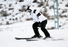 Садыр Жапаров покатался на горнолыжной базе близ Бишкека — фото