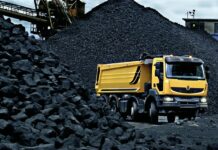 Минэнерго предлагает разрешить вывоз угля в Узбекистан автомобильным транспортом