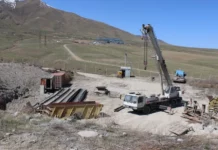 Чаткалда кен казуучу ишкананын 3 кызматкери дайынсыз