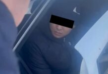 «Тойота Эстима» үлгүсүндөгү унааны уурдаган киши колго түштү