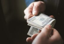 “Кыргыз темир жолу”, Бишкек мэриясы жана Транспорт министрлигинде каржылык тартип бузуулар аныкталды