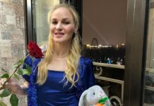 Валентина Шевченко встретила Новый год на площади Ала-Тоо