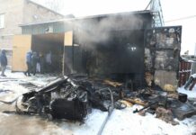 Бишкекте унаа сырдоочу жайдан өрт чыккан