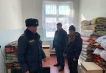 Майлуу-Сууда жылуулуксуз калган жарандар үчүн убактылуу жай ачылды