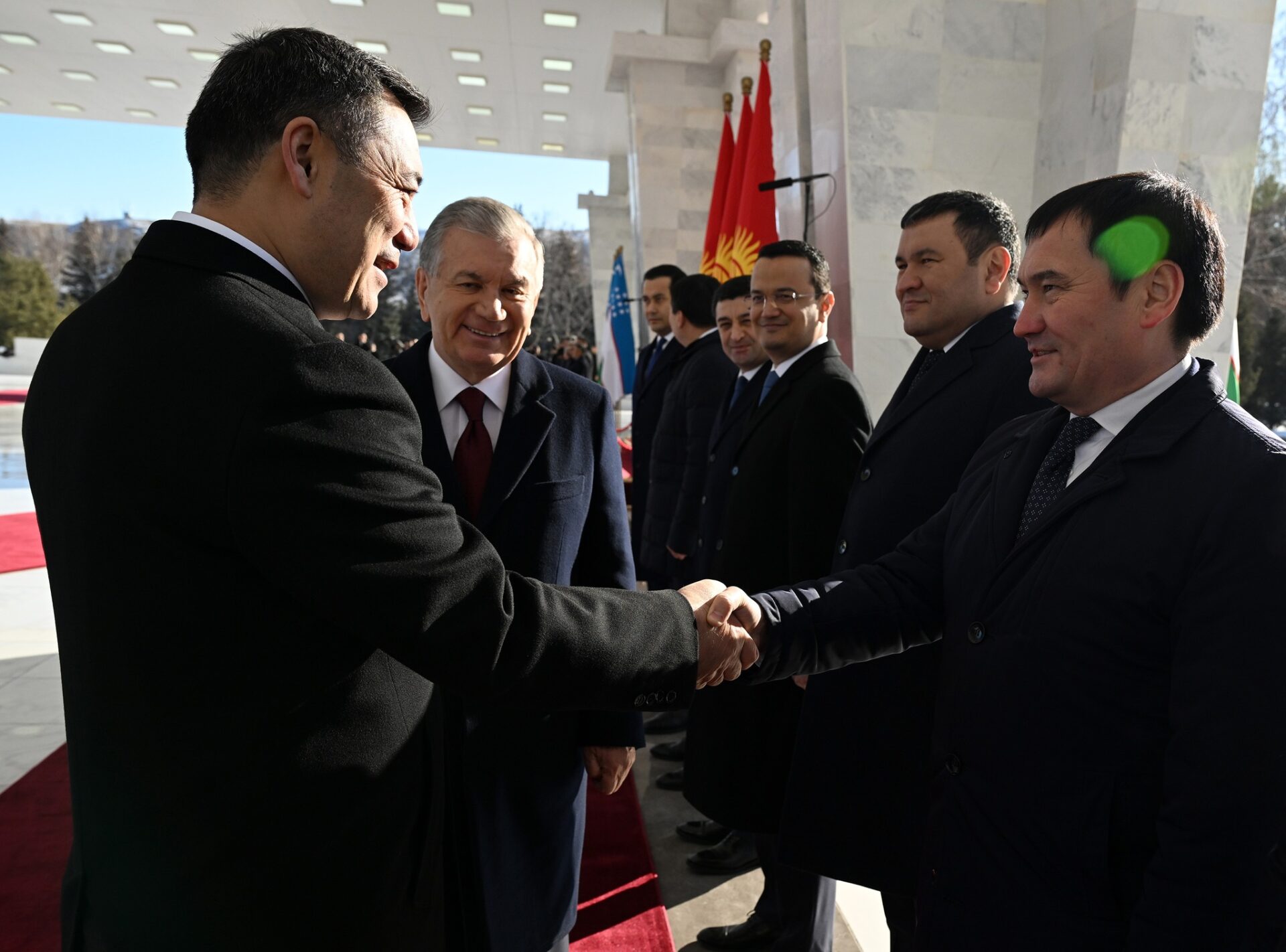 327738945 493853122821874 4168900008563449234 n В Бишкеке состоялась церемония официальной встречи Жапарова и Мирзиёева - фото