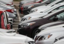 В Кыргызстане подорожала растаможка авто? Ответ таможенной службы