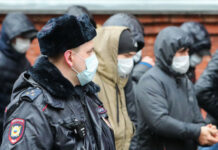 В Питере в новогоднюю ночь задержали около двух тысяч мигрантов