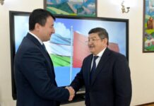 Акылбек Жапаров Өзбекстандын премьер-министринин орун басары Жамшид Ходжаев менен жолукту