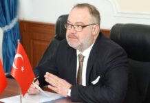 Ахмет Садык Доган: Кыргыз-Түрк мамилелери жылдан жылга өнүгүп бара жатат