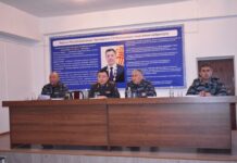 Урмамбетов ИИМдин Атайын багыттагы полкунун жыл жыйынтыгын чыгарган ыкчам кеңешмесине катышты