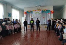Кызыл-Кыя шаарында милиция окуучулардын коопсуздугун камсыздашууда