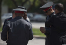 Бишкекте төрт мектепте бомба бар делген маалымат түшкөн