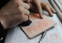 Казакстан чет элдиктерге өлкөдө жүрүү мөөнөтүн кыскартты