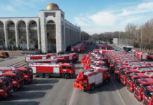 МЧС КР передали 100 единиц современной противопожарной техники