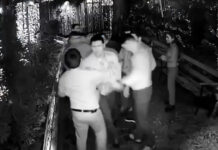 Сотрудников ГКНБ, избивших посетителей бара в Оше, уволили