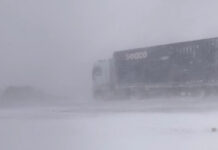 На перевале Тоо-Ашуу сильная метель, водителей просят отложить поездки