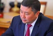 Канат Исаев камактан үй камагына чыгарылды