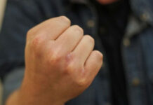 Ичкиликтен улам эркек киши көз жумду