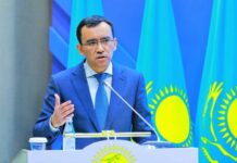Маулен Ашимбаев Сенат төрагасы кызматынан алынды