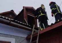 Погибли 4 детей и двое взрослых. В милиции сообщили подробности трагедии в Кадамджае