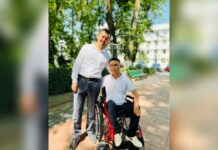 Майыптыгы бар жаран Ош аэропортун сотко берди