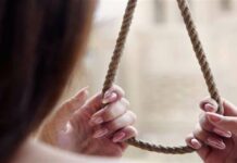 Жалал-Абадда жаш келин асынып алды