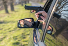 В Кара-Суу расстреляли авто с людьми. В УВД сообщили подробности