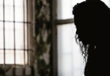 Женщина обвинила мужа-чекиста в насилии и давлении на следователя. Комментарий ГКНБ