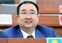 Экс-депутат Руслан Чойбеков камактан бошотулду