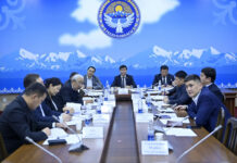 В ЖК требуют прекратить хаотичное строительство и проверить все высотки на сейсмостойкость