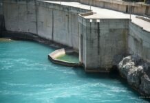 Объем воды в Токтогульском водохранилище опустился до 8,1 млрд кубов