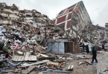 ӨКМде кыргызстандыктар тууралуу маалымат берүү үчүн ишеним телефону иштей баштады