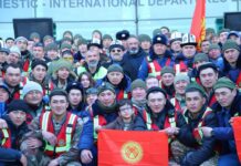 Кыргызстанские спасатели завтра вернутся из Турции