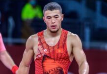 Акжол Махмудов «Ош облусунун ардактуу атуулу» наамын алды