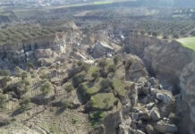 После землетрясения в Хатае образовался разлом глубиной до 30 метров — видео