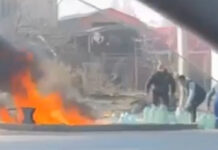 Возле «Кудайбергена» загорелась стихийная точка продажи ГСМ