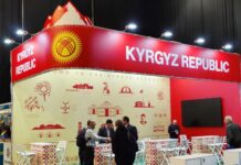 ФОТО: Стенд КР за $32 тысячи на международной выставке по туризму в Тель-Авиве