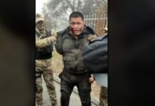 Пара талап кылууга шектелип прокуратуранын мурдагы кызматкери кармалды