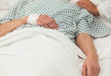 После смерти 19-летней роженицы уволены руководство и врачи Иссык-Атинского ЦОВП