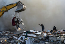 Число погибших в результате землетрясений в Турции превысило 12 тысяч