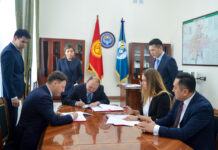 В мэрии Бишкека подписали протокол о строительстве мусороперерабатывающего завода