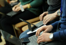 Кыргызстанда адилеттүү жана инклюзивдүү коомдун өнүгүшүнө көмөк көрсөтүүгө багытталган долбоор башталды