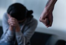 Первомайский РУВД закрыл дело об изнасиловании 16-летней. Вмешалась омбудсмен