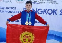 11-летний кыргызстанец стал чемпионом Азии по плаванию среди школьников
