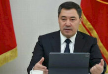 Президент: У нас рядовые торговцы обеспечивают страну и обогащают богачей и олигархов